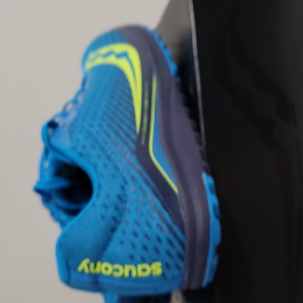 Saucony running shoes with spike